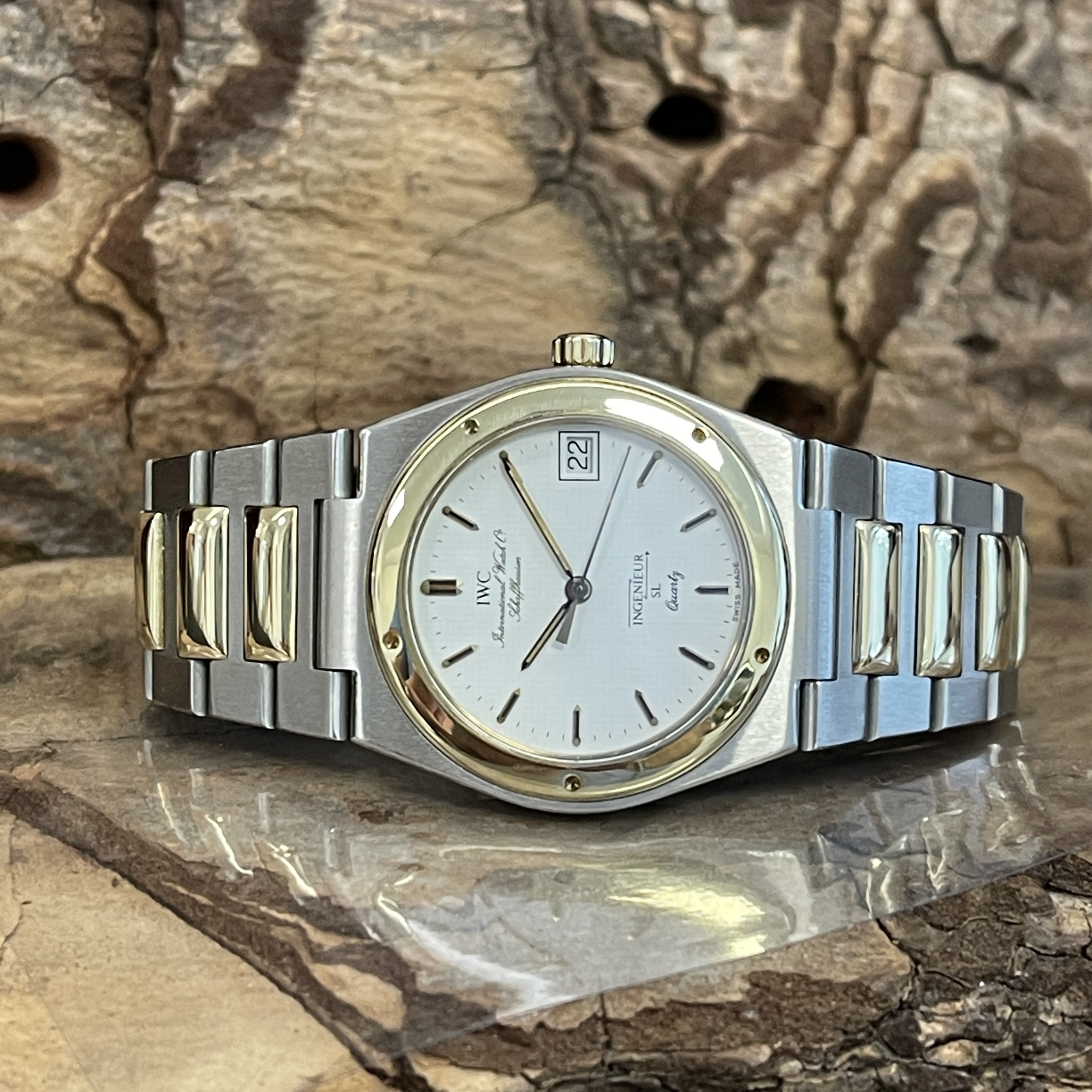 IWC Ingenieur Quarz - Ref. IW3305 - Cal. 2250