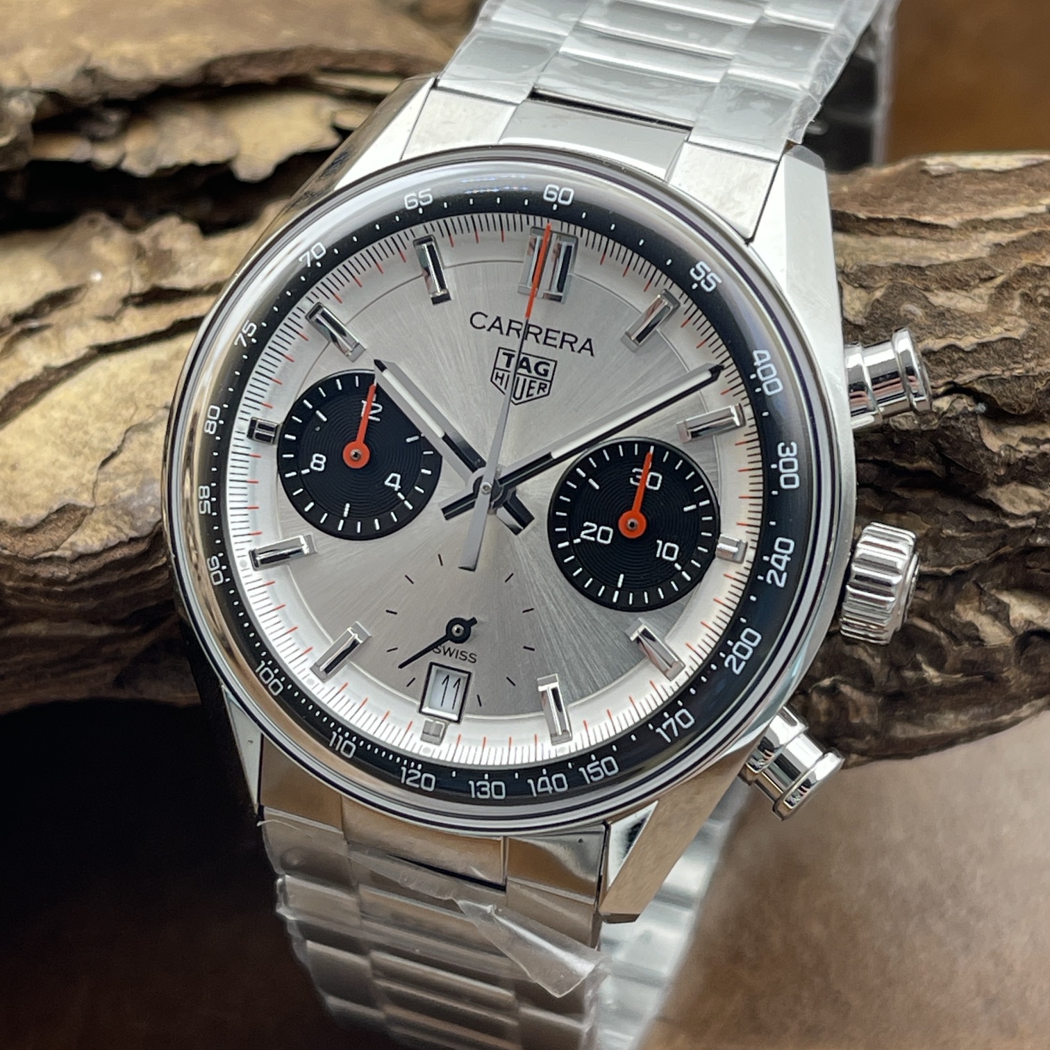 TAG Heuer - Carrera Chronograph - NEUWARE - FULLSET 2026 - Ref. CBS2216.BA0041