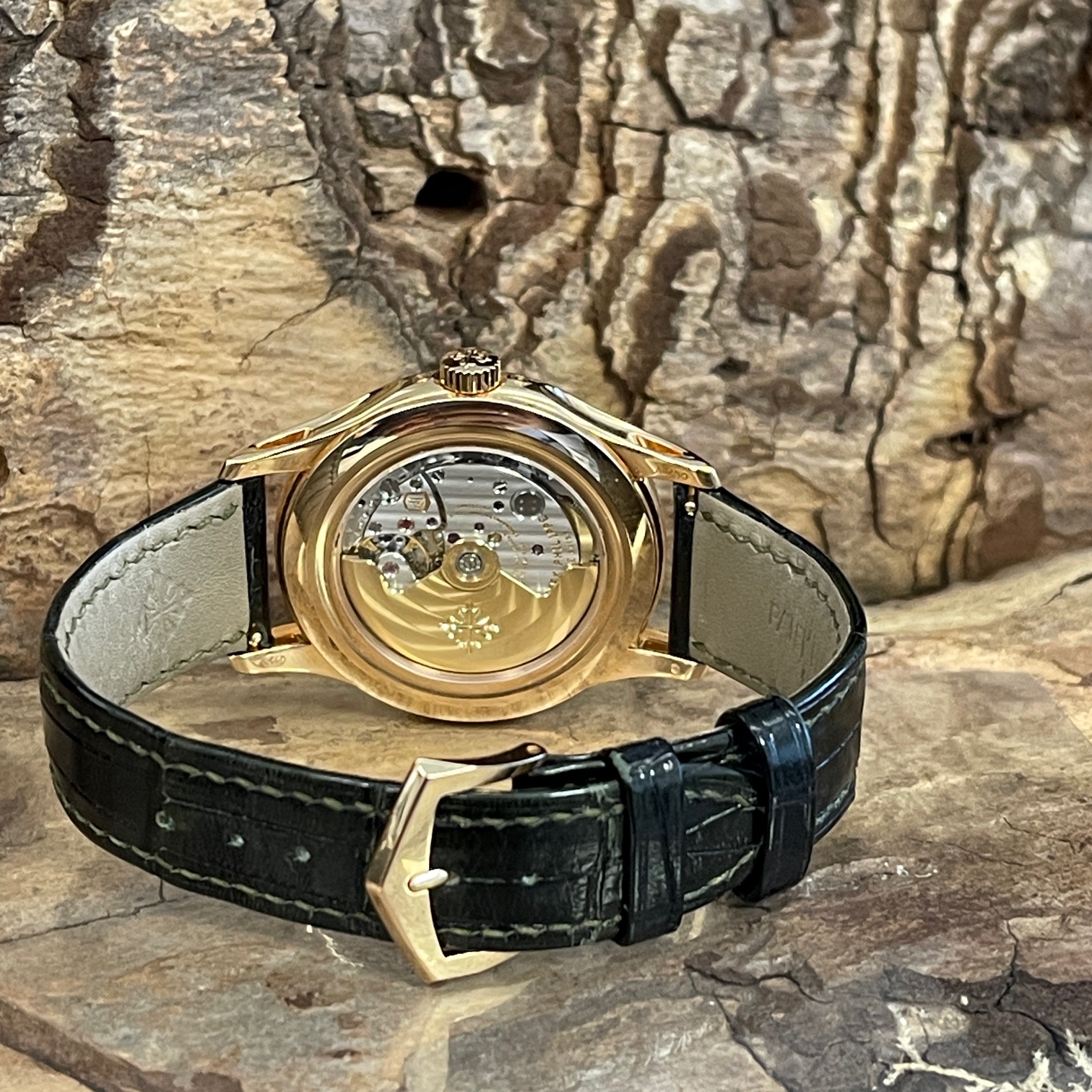 Patek Philippe Annual Calendar - FULL SET 2022 - Ref. 5205R-011