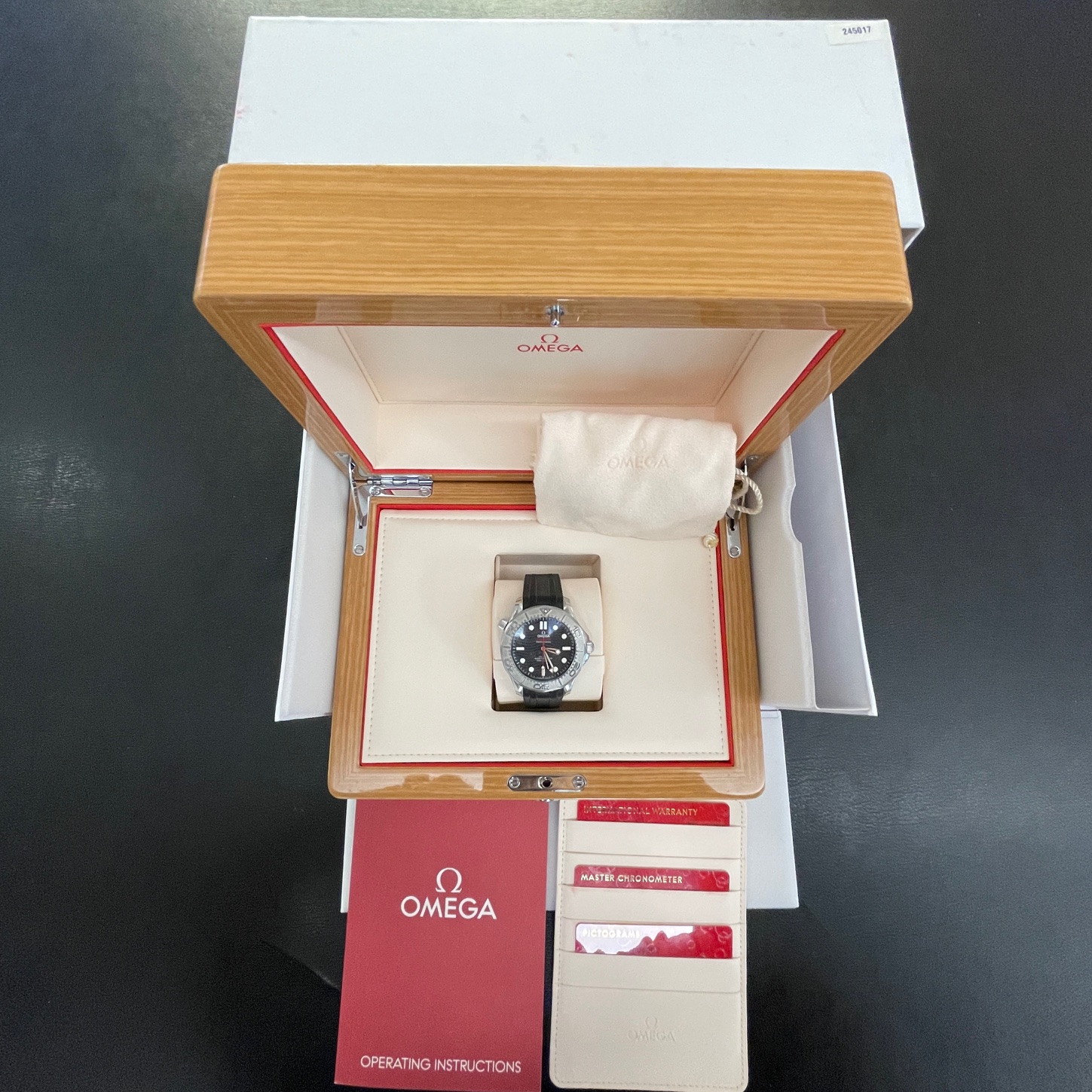 Omega - Seamaster Diver 300M Nekton Ltd. - Ref. 21032422001002 - FULL SET 2022