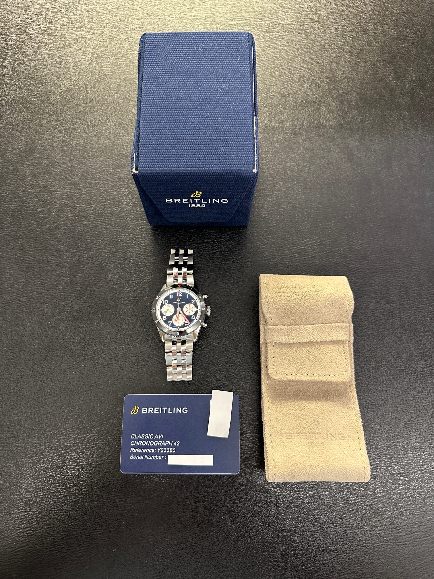 Breitling - Classic AVI Chronograph 42 Mosquito - FULLSET 2023 - Ref. Y23380