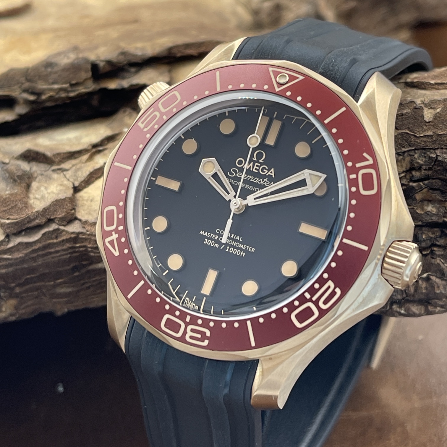 Omega - Seamaster Diver 300M Bronze-Gold - NEUWARE - FULLSET 2026 - Ref. 210.92.42.20.01.003