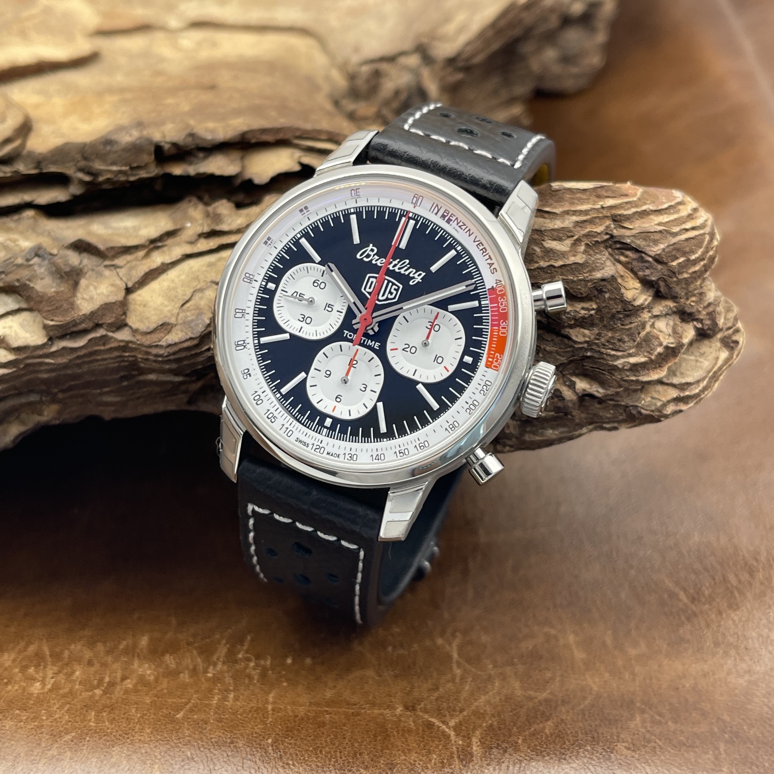 Breitling - Top Time B01 DEUS - NEUWARE - FULLSET 2026 - Ref. AB01765A1B1X1