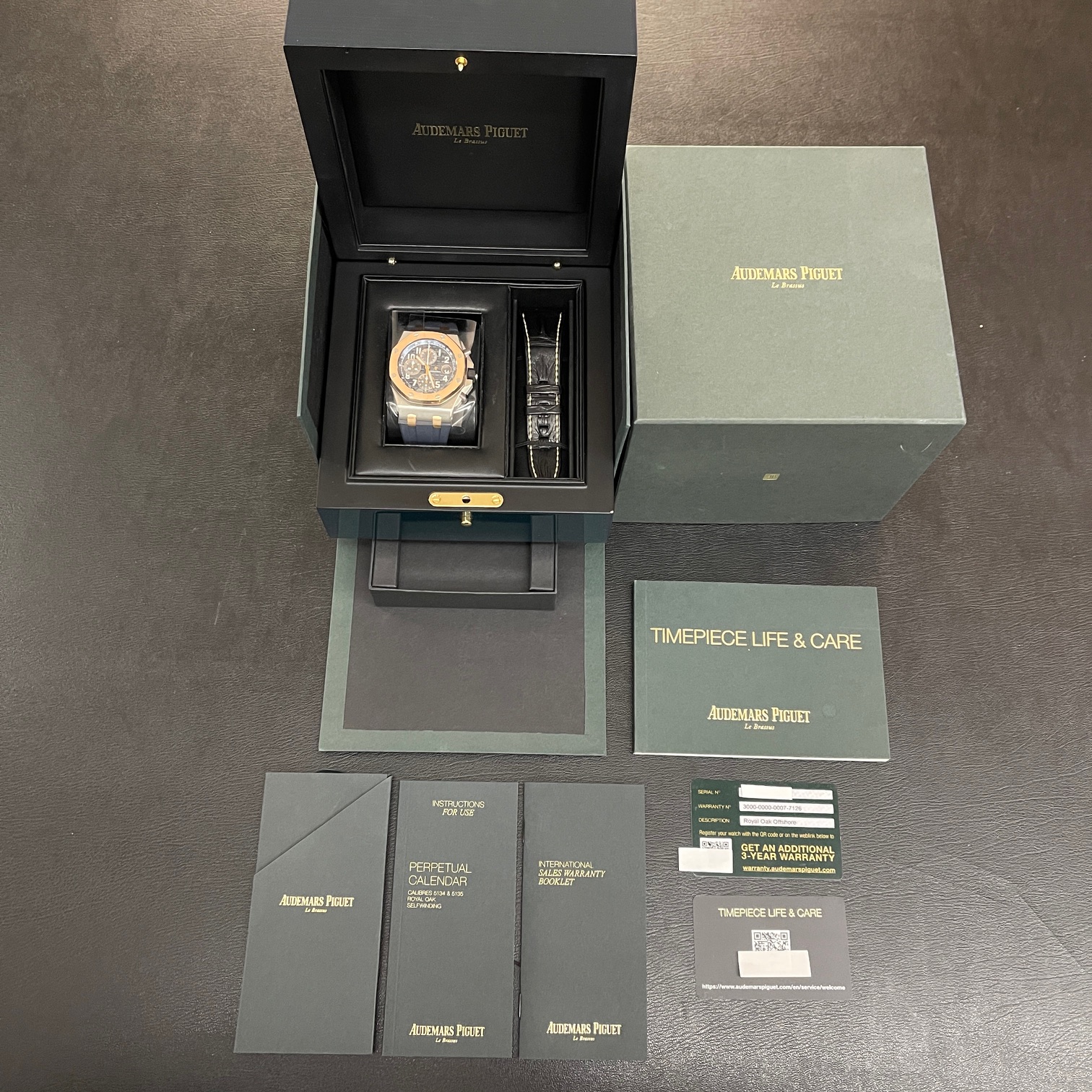Audemars Piguet - Offshore Bucherer Ltd. - FULL SET 2019 - Ref. 26471SR.OO.D101CR.01