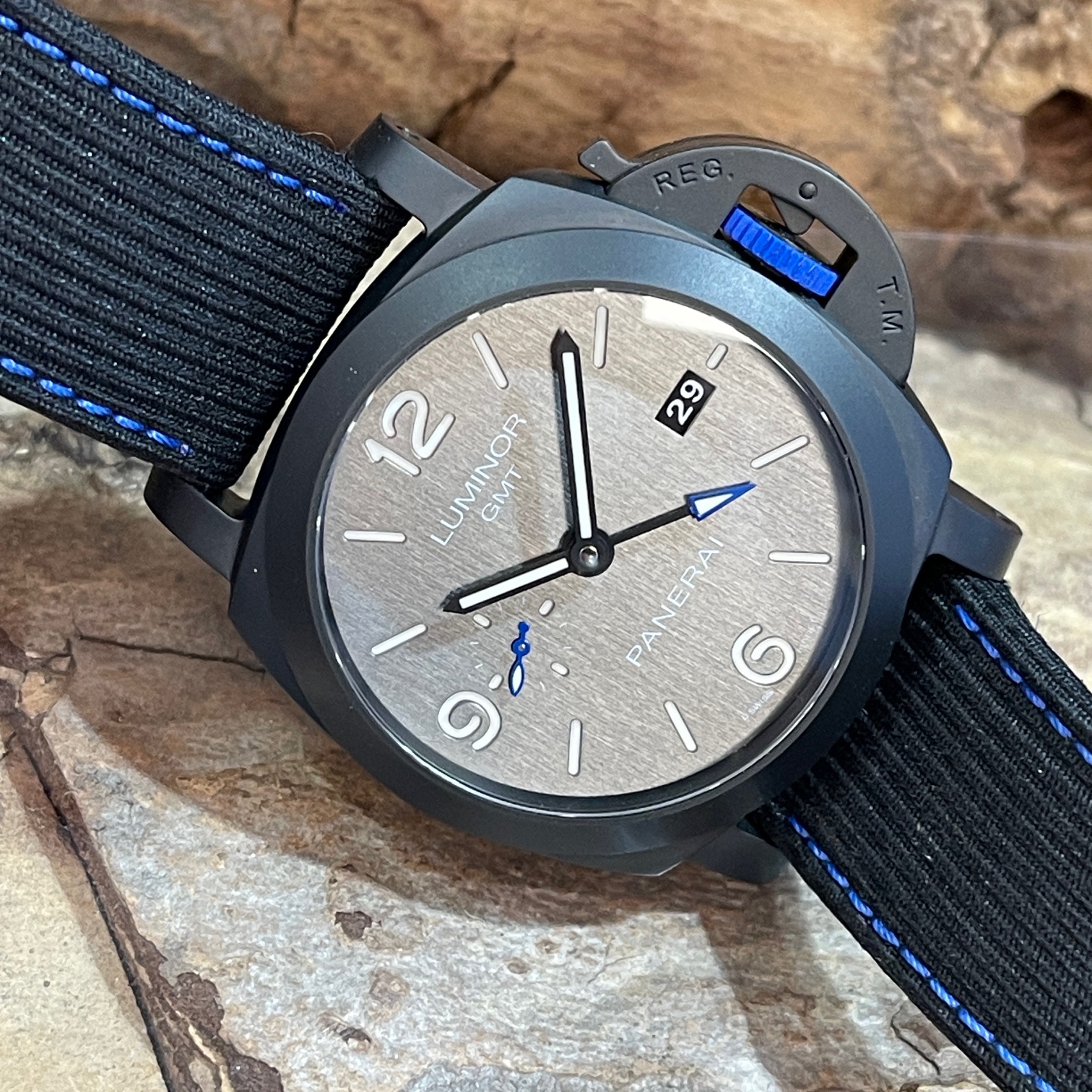 Panerai - Luminor GMT PAM01176 - FULLSET 2022 - Ref. OP7387 BUCHERER BLUE