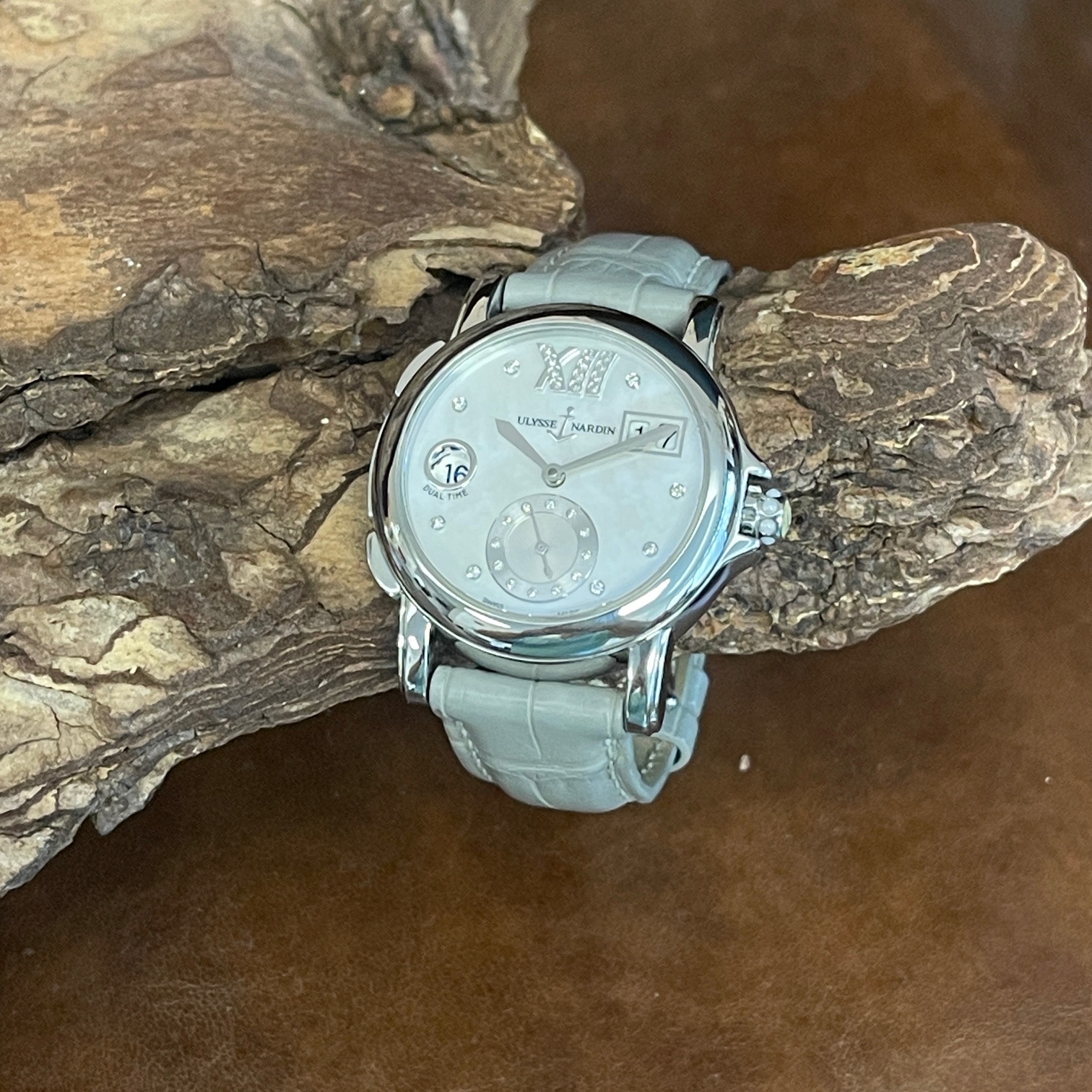 Ulysse Nardin Dual Time Lady - Ref. 243-22, Edelstahl, 37mm, sehr guter Zustand, Gesamtansicht der Uhr
