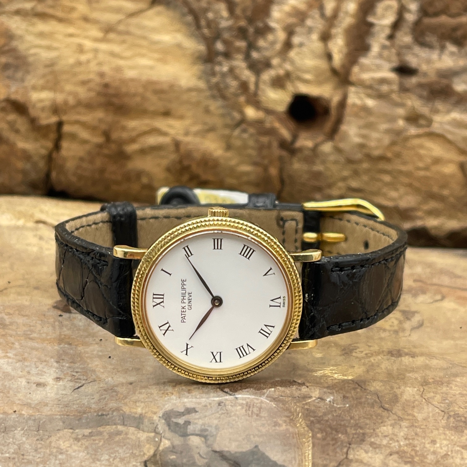 Patek Philippe - Calatrava Lady - 750er Gelbgold - Ref. 4819