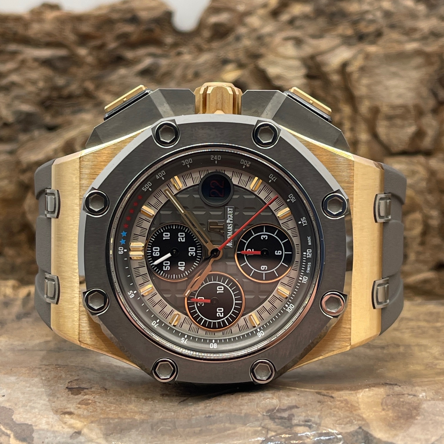 Audemars Piguet - Offshore 44mm "SCHUMACHER" Limited - Ref. 26568OM.OO.A004CA.01