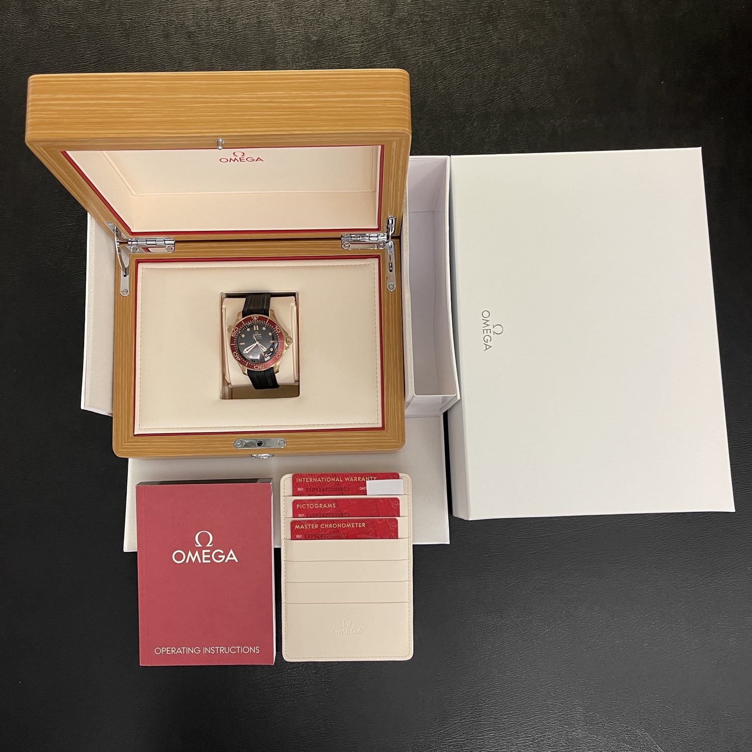 Omega - Seamaster Diver 300M Bronze-Gold - NEUWARE - FULLSET 2026 - Ref. 210.92.42.20.01.003
