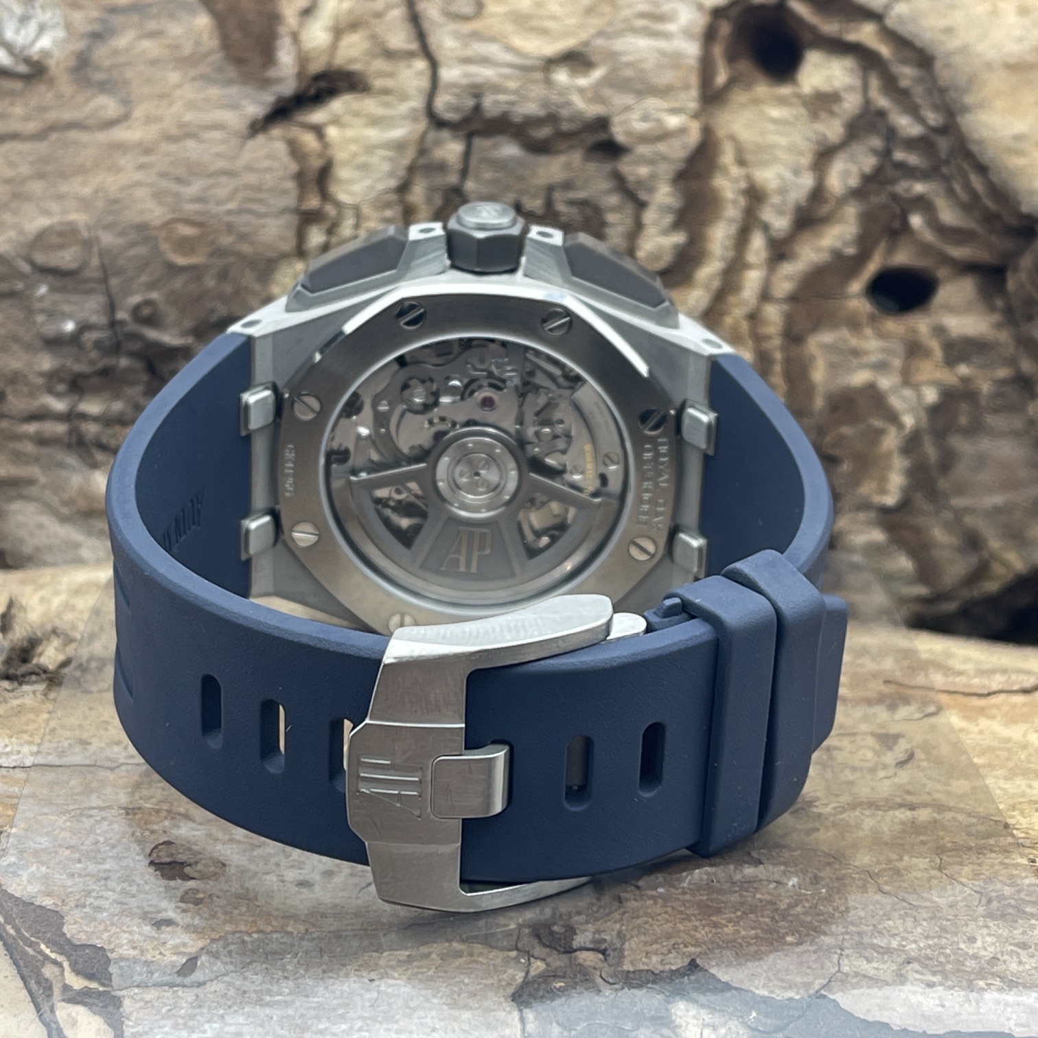 Audemars Piguet - Royal Oak Offshore Chrono 43 - FULLSET 2023 - Ref. 26420IO.OO.A009CA.01