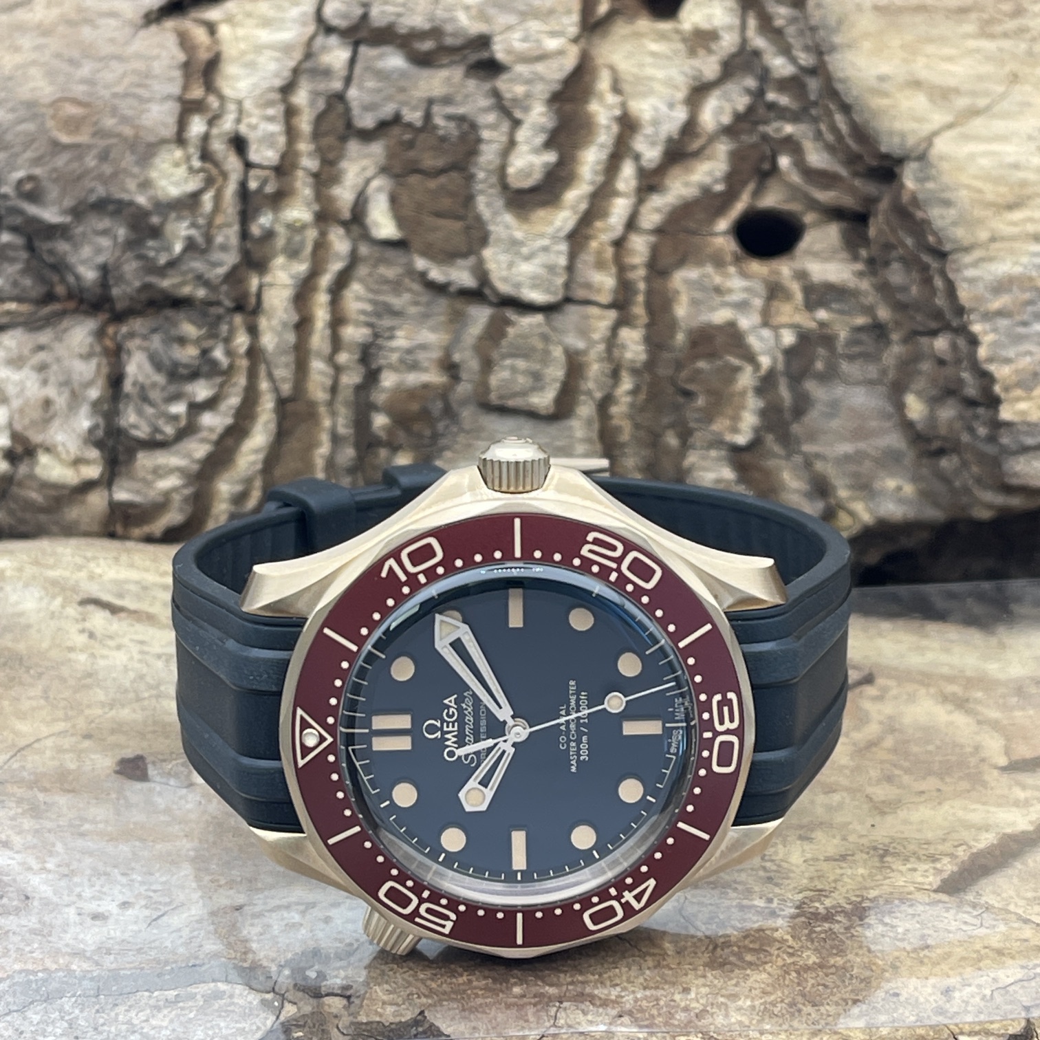 Omega - Seamaster Diver 300M Bronze-Gold - NEUWARE - FULLSET 2026 - Ref. 210.92.42.20.01.003