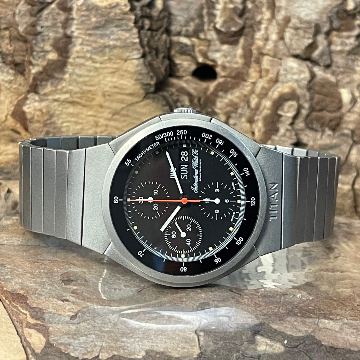 IWC Porsche Design - Chronograph Titan Calibre 790 - UNPOLIERT - Ref. IW3702