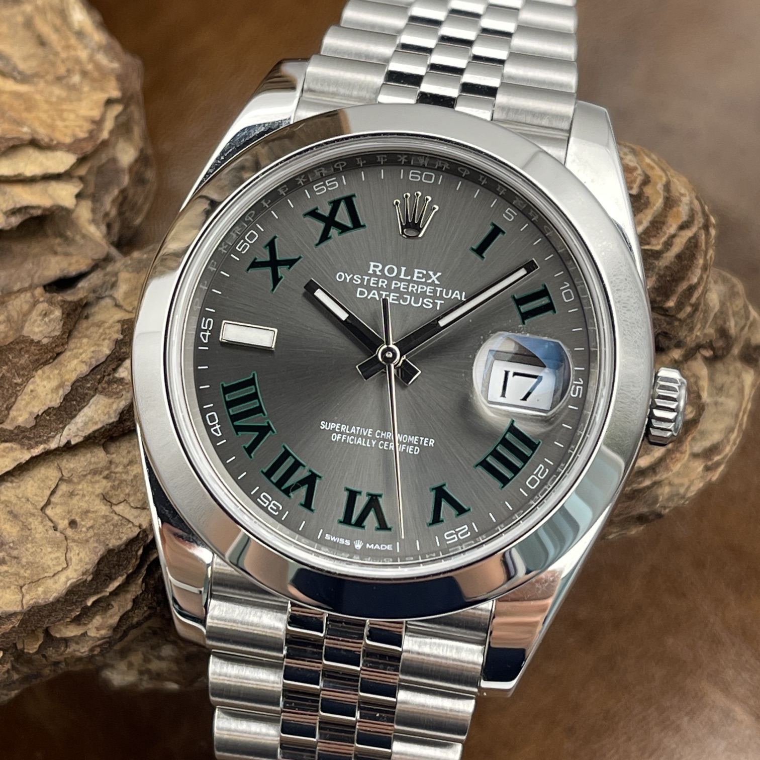 Rolex - Datejust 41 "Wimbledon" Jubilee - FULLSET 2021 - Ref. 126300 - graues Zifferblatt in sehr guter Zustand - Detailansicht der Uhr