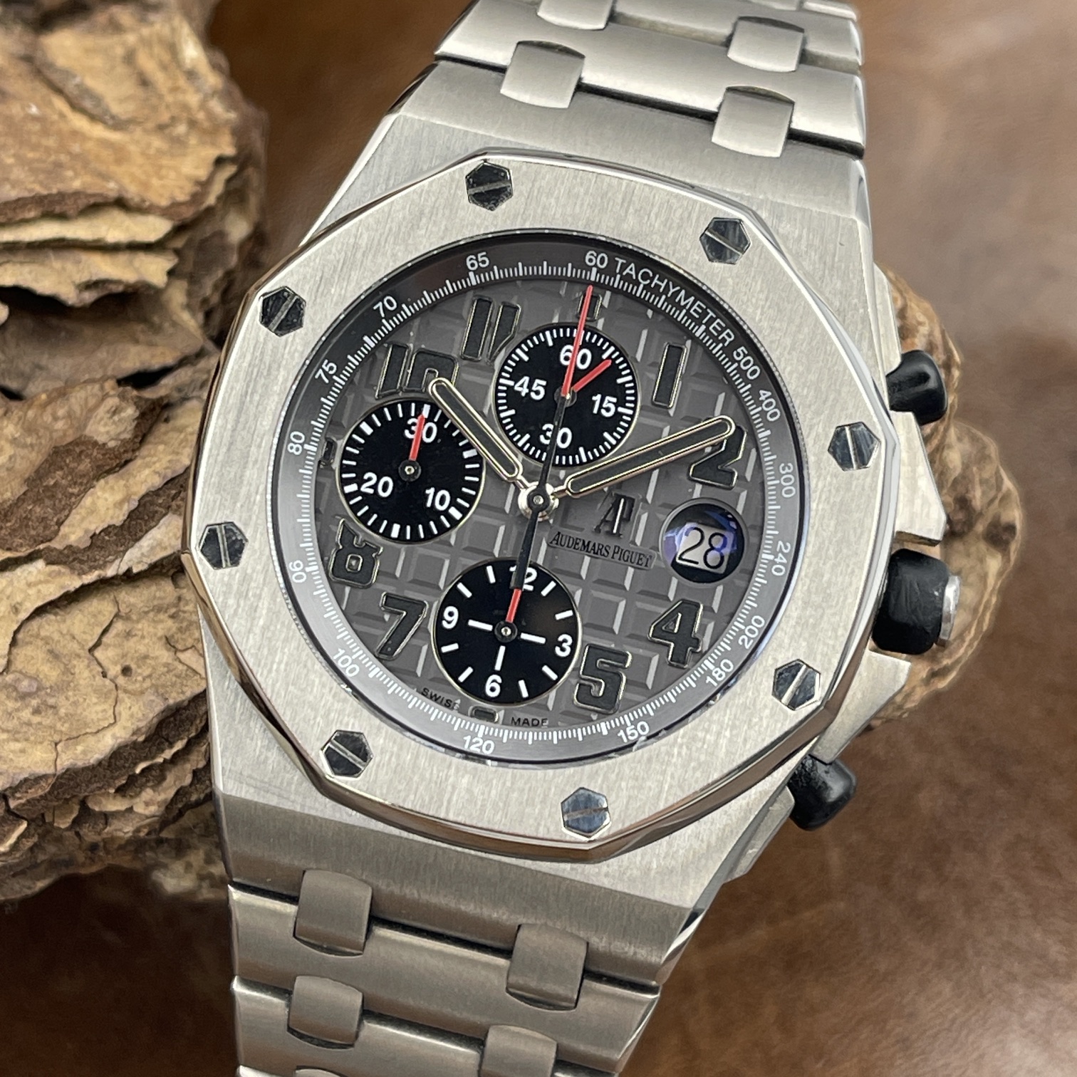 Audemars Piguet - Royal Oak Offshore Titan 42 - FULLSET 2014 - Ref. 26170TI.OO.1000TI.01
