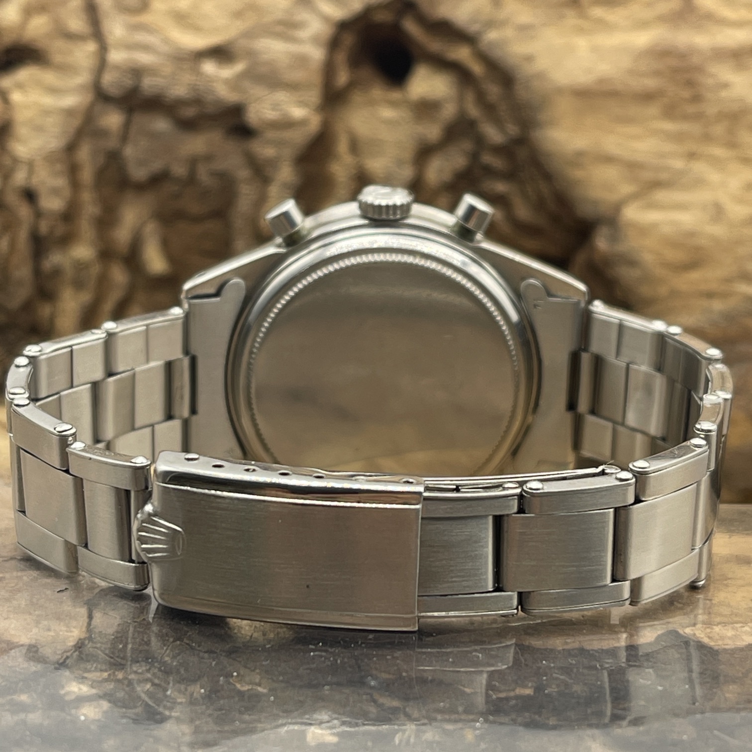 Faltschließe, Gehäuseboden und Rückseite der gebrauchten Rolex Daytona Paul Newman Ref. 6239 mit Vintage Stahlband im sehr guten Zustand