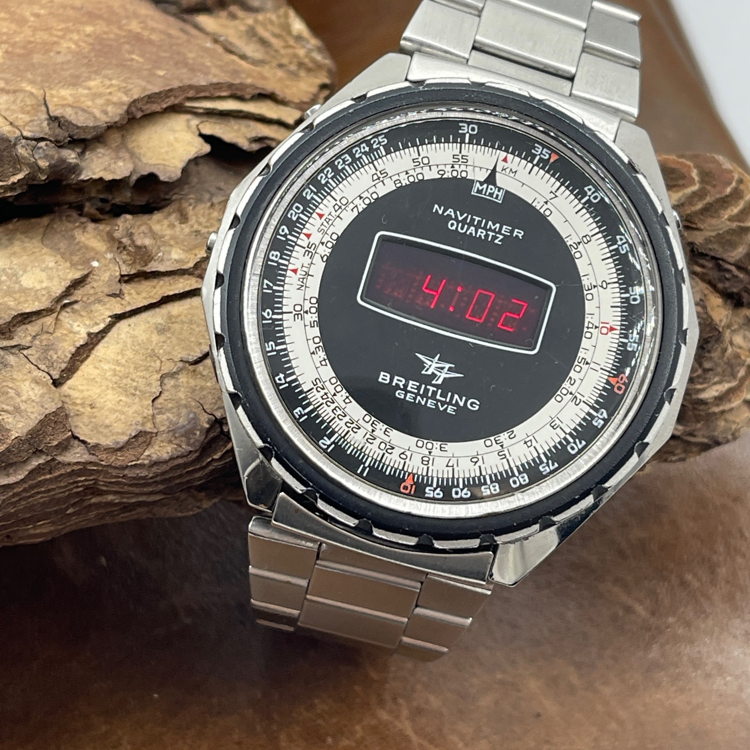 Breitling - Navitimer Quartz LED Vintage - Ref. 9106/11525/67