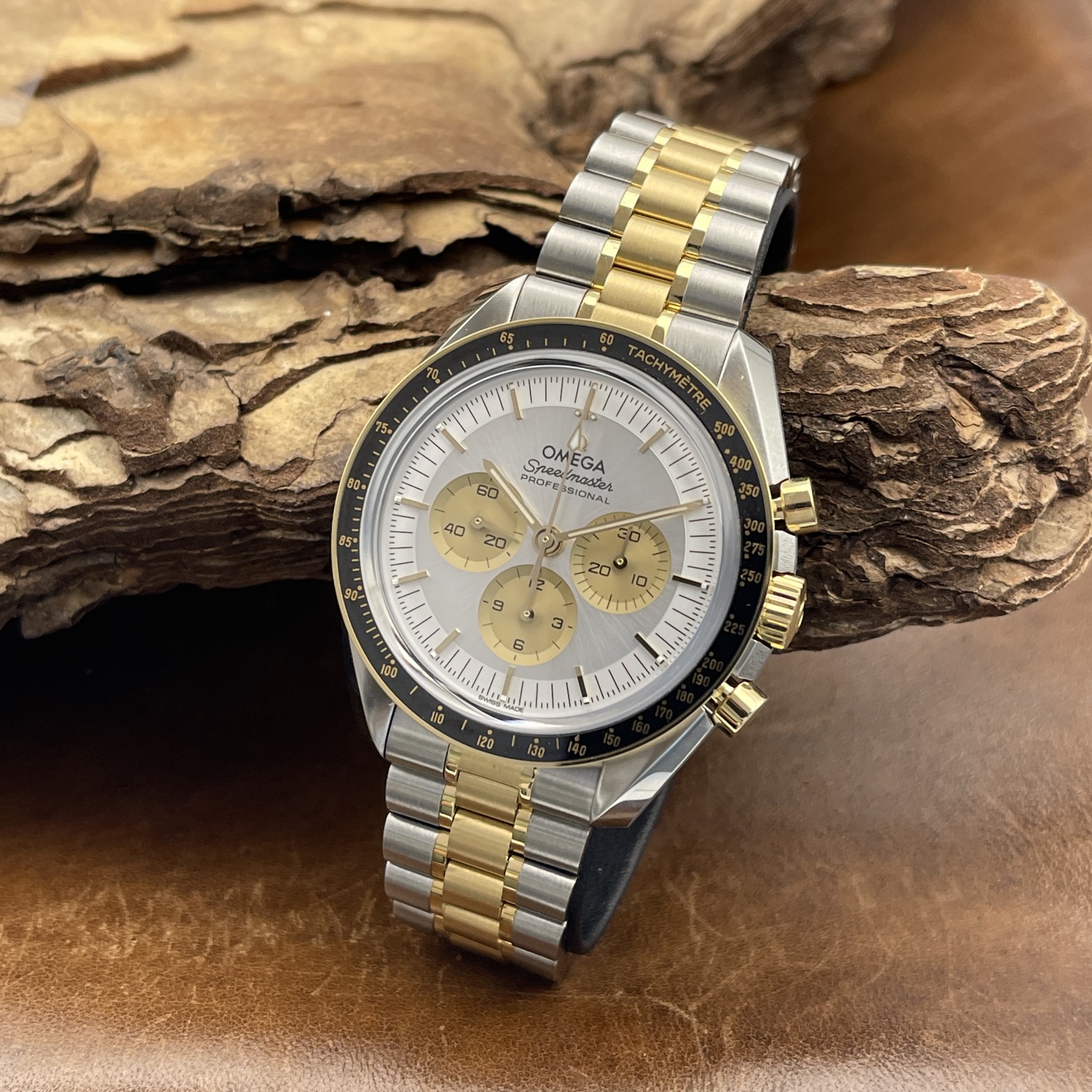 Omega - Speedmaster Professional "Moonshine" - NEUWARE - FULLSET 2026 - Ref. 310.20.42.50.02.001