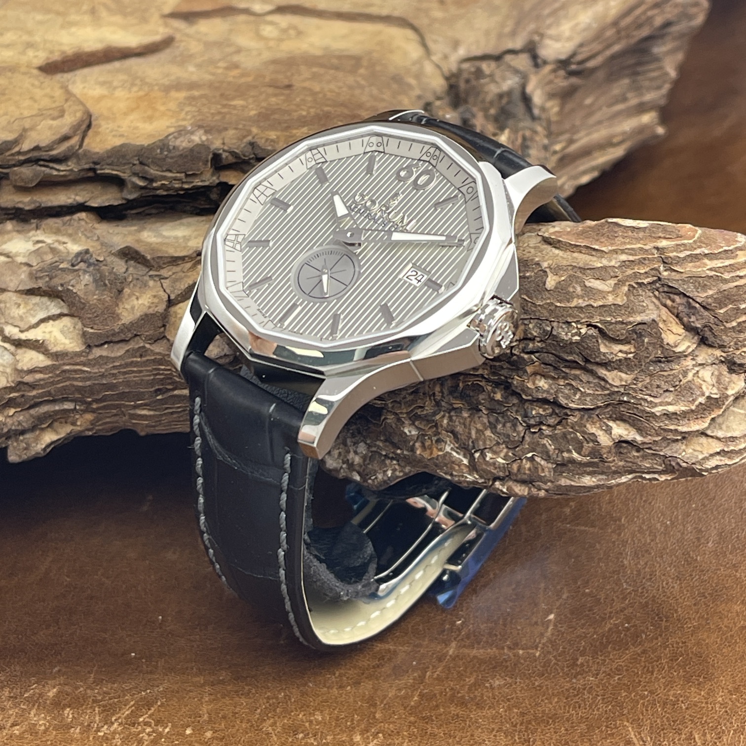 Corum - Admiral's Cup Legend 42 - UNGETRAGEN - FS 2016 deutsch - Ref. 395.101.20/0F01 FH10