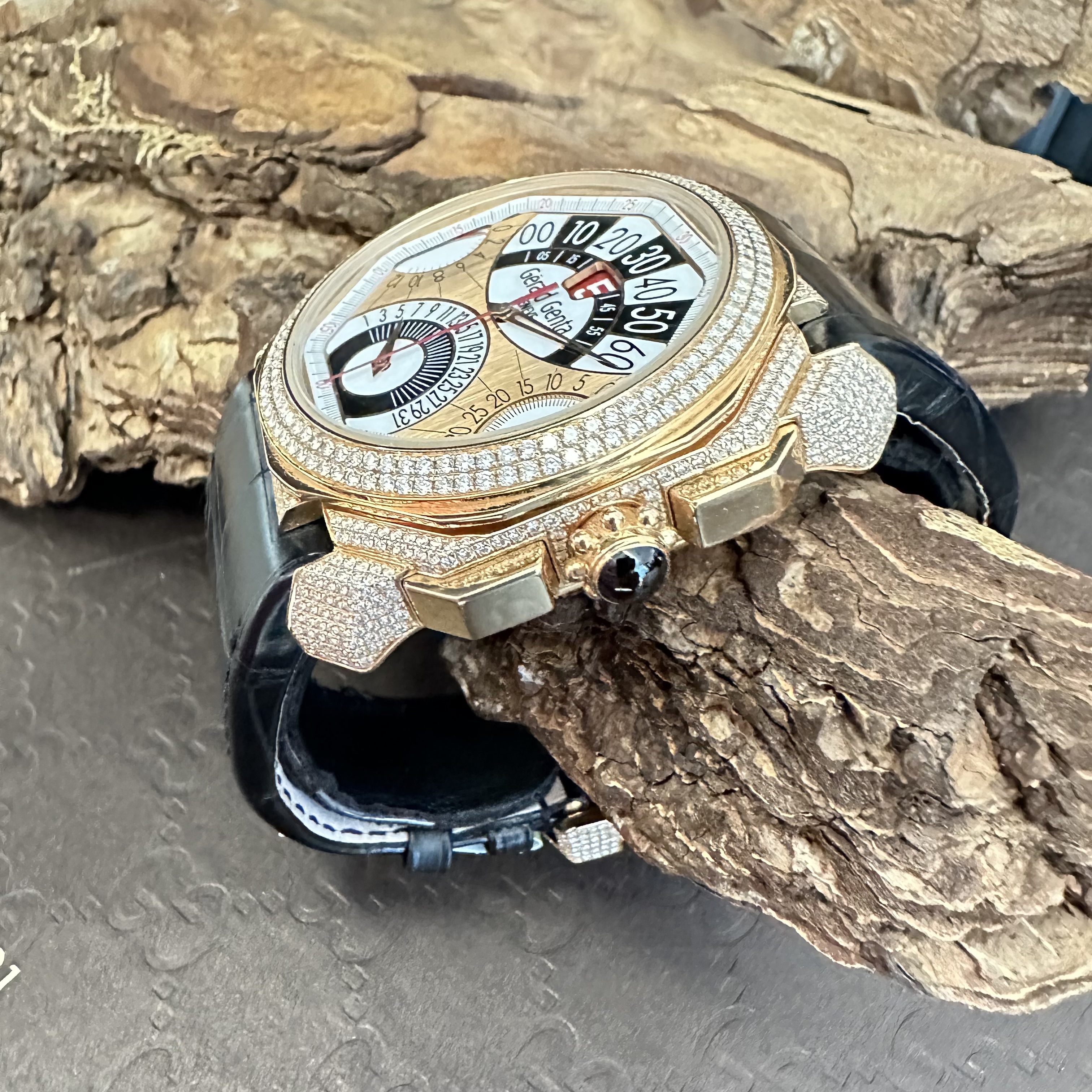 Gerald Genta Octo Chrono Quattro - UNIKAT - FULL SET 2008 - Ref. OQC.Z.50.581.CN.BD
