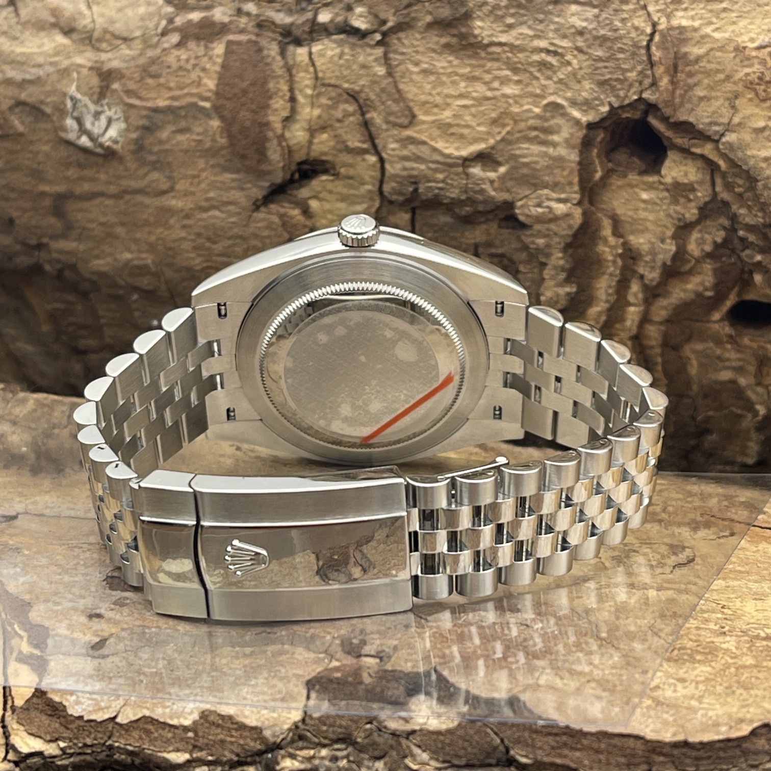 Rolex - Datejust 41 "Wimbledon" Jubilee - FULLSET 2021 - Ref. 126300 - graues Zifferblatt in sehr guter Zustand - Rückseite der Uhr mit Faltschließe und Gehäuseboden