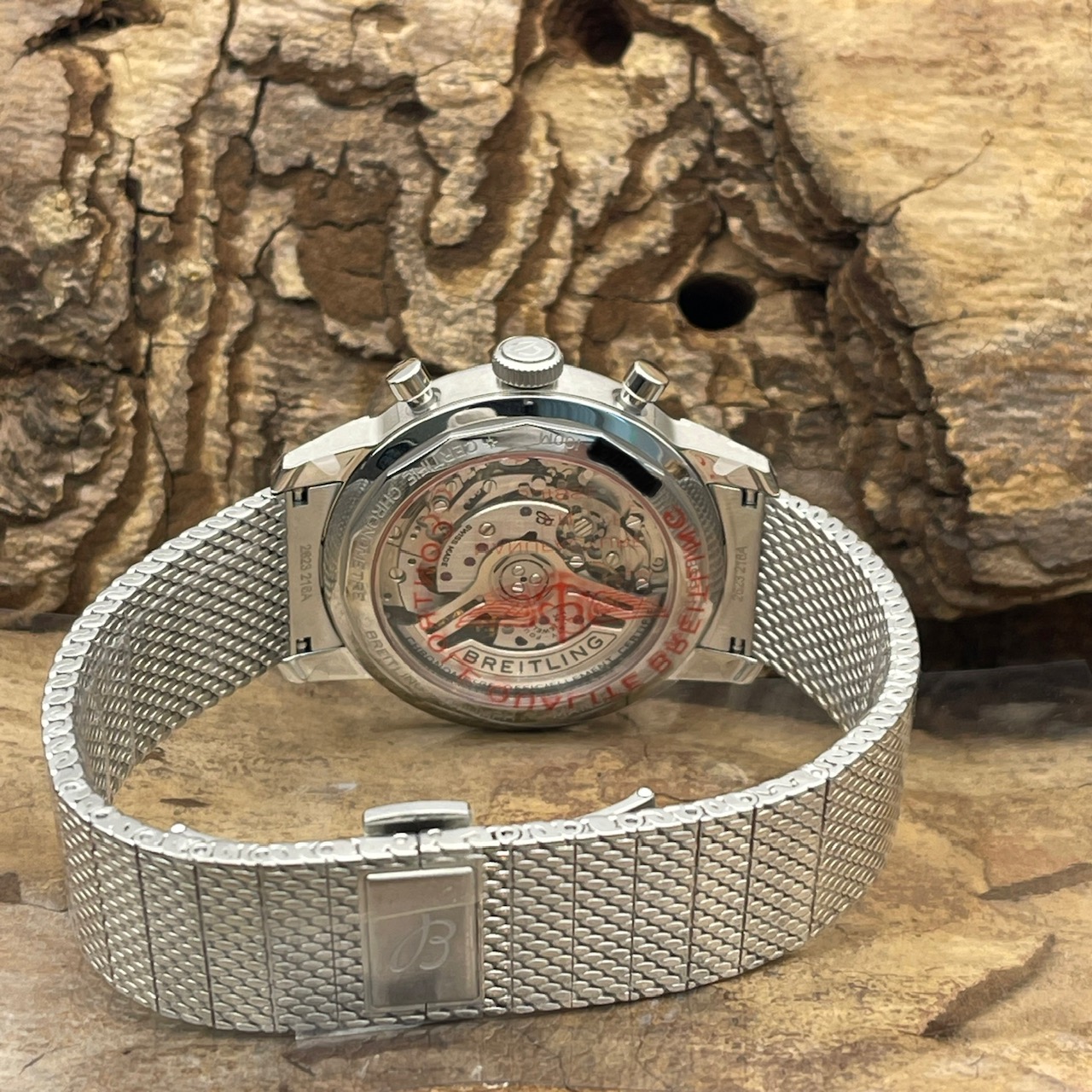 Breitling - Top Time B01 Triumph - NEUWARE - FULLSET 2026 - Ref. AB017641C1A1