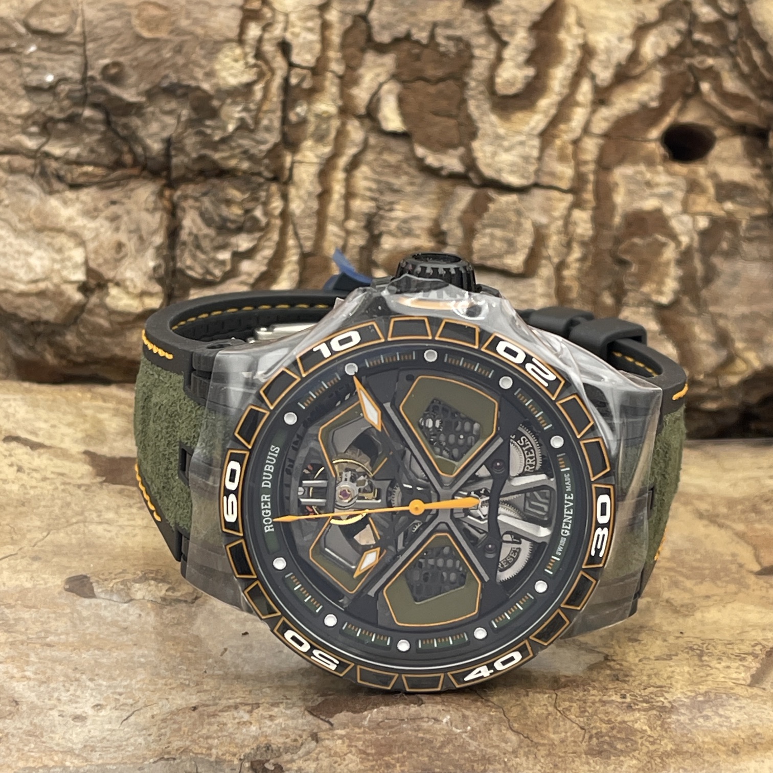 Roger Dubuis - Excalibur Spider Monobalancier Huracán - NEUWARE - FULLSET 2026 - Ref. RDDBEX0972